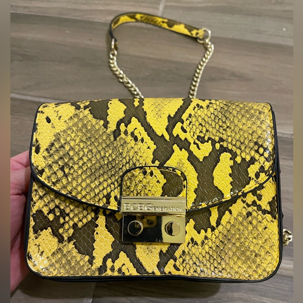 BCBG Generation Yellow Snakeskin Crossbody Chain Bag